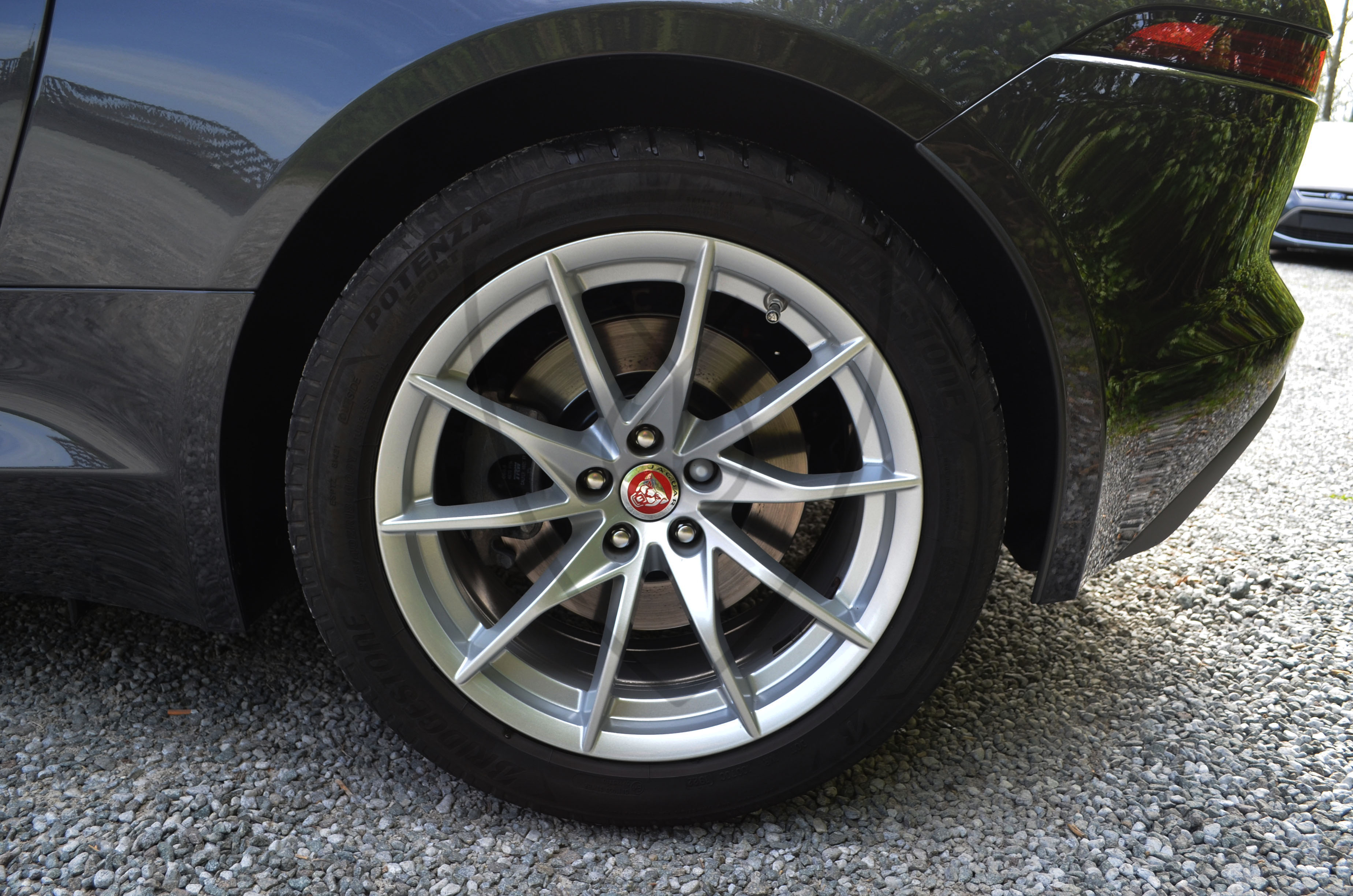 JAGUAR F-TYPE — image 26